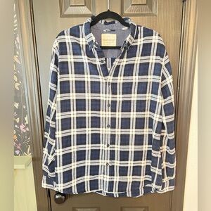 Weatherproof Navy and White Checkered Shirt Men’s Large